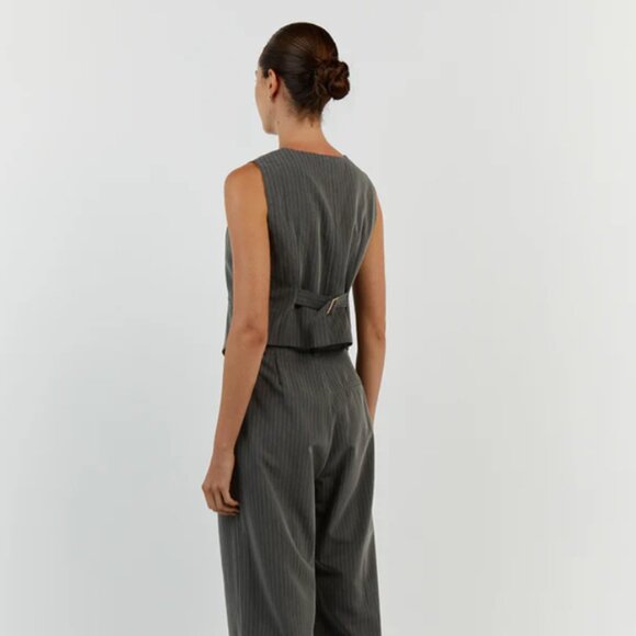 NWT Dissh Diego Grey Pinstripe Vest - Picture 3 of 6